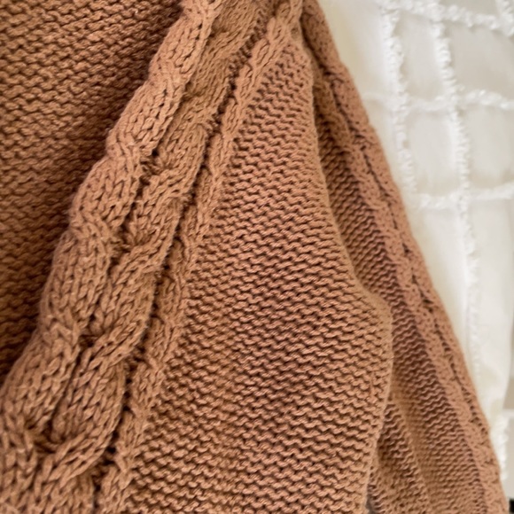 Knit sweater - Picture 4 of 5